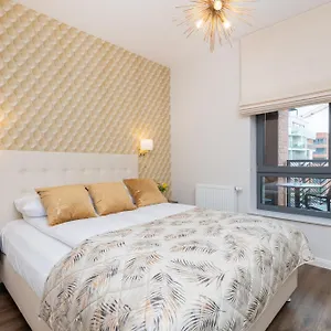 Elegant With Balcony And Air Conditioning In By Renters Gdańsk
